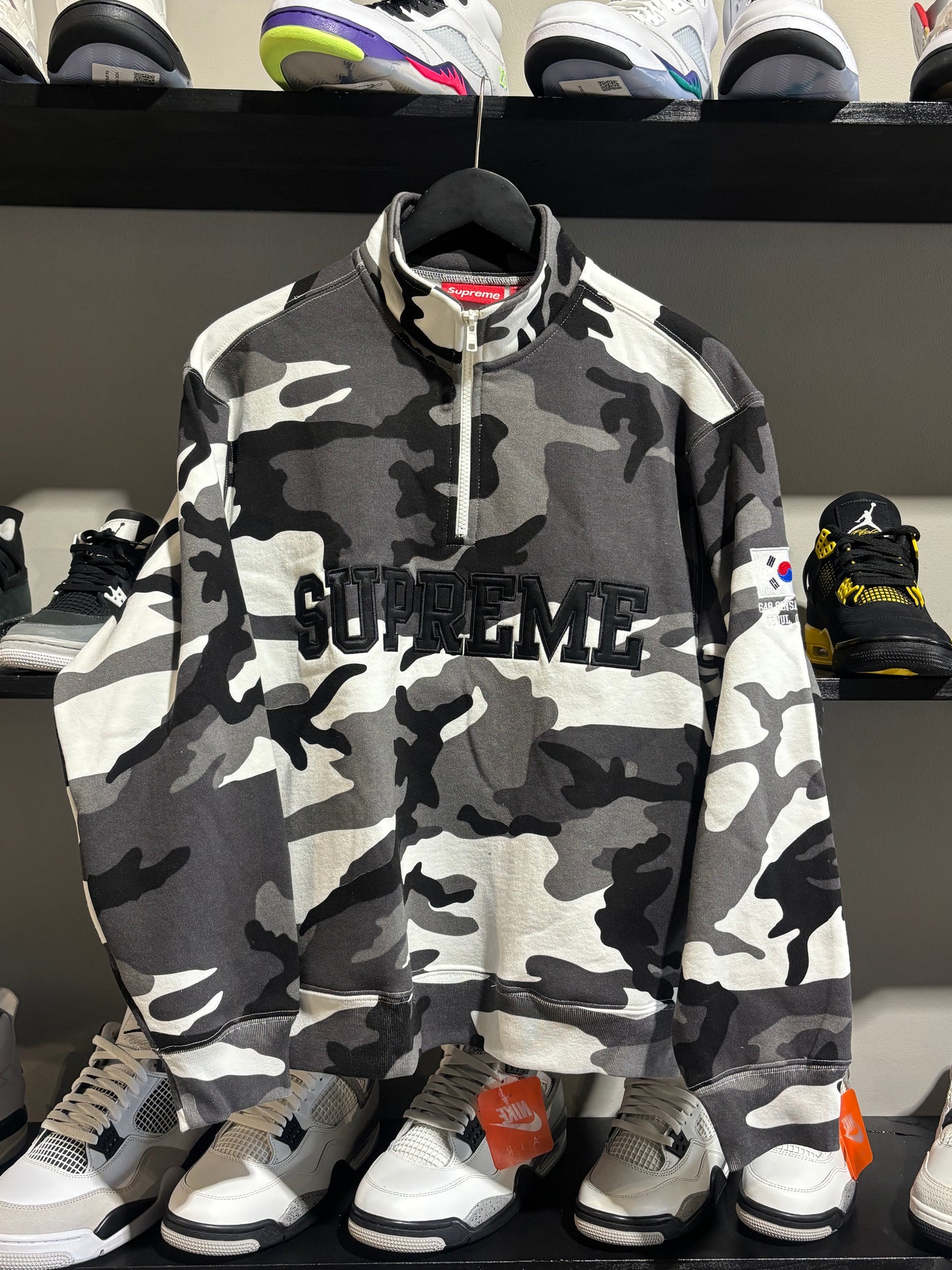 Supreme Flag Half Zip Pullover Snow Camo Seoul