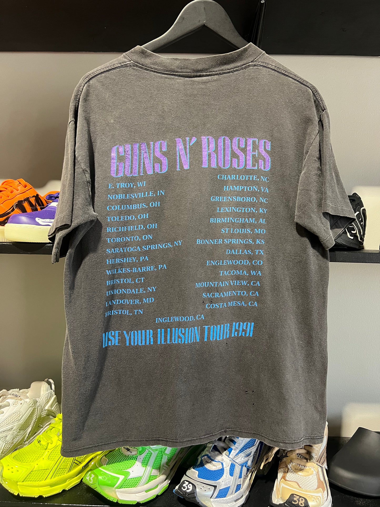 vintage guns n roses us your illusion tour tee
