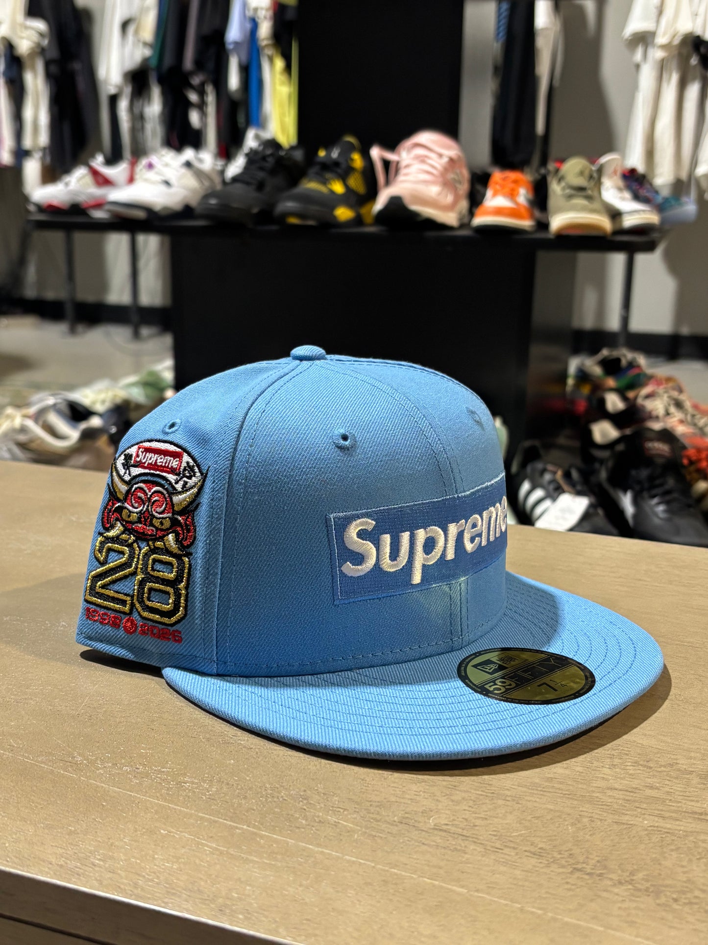 SUPREME BOGO BLUE FITTED 2026