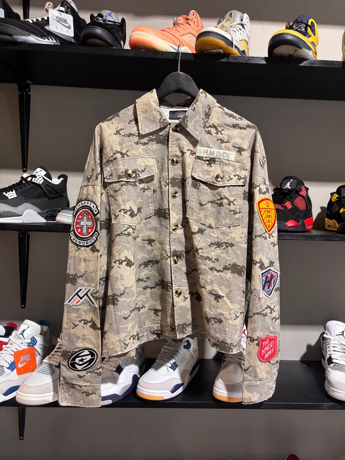 HMDD ARMY CAMO BUTTON UP