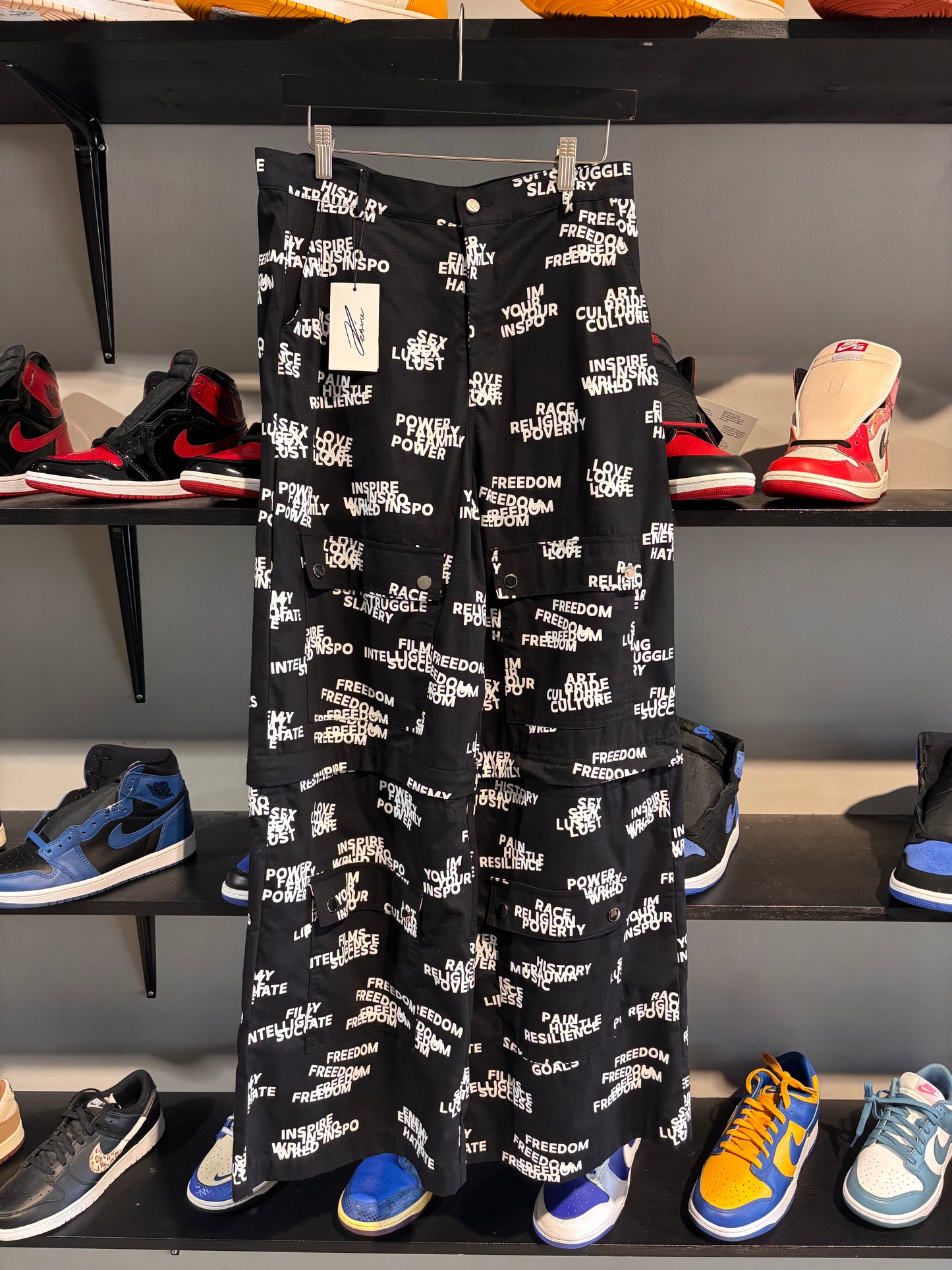 inspowrld convertable cargos black