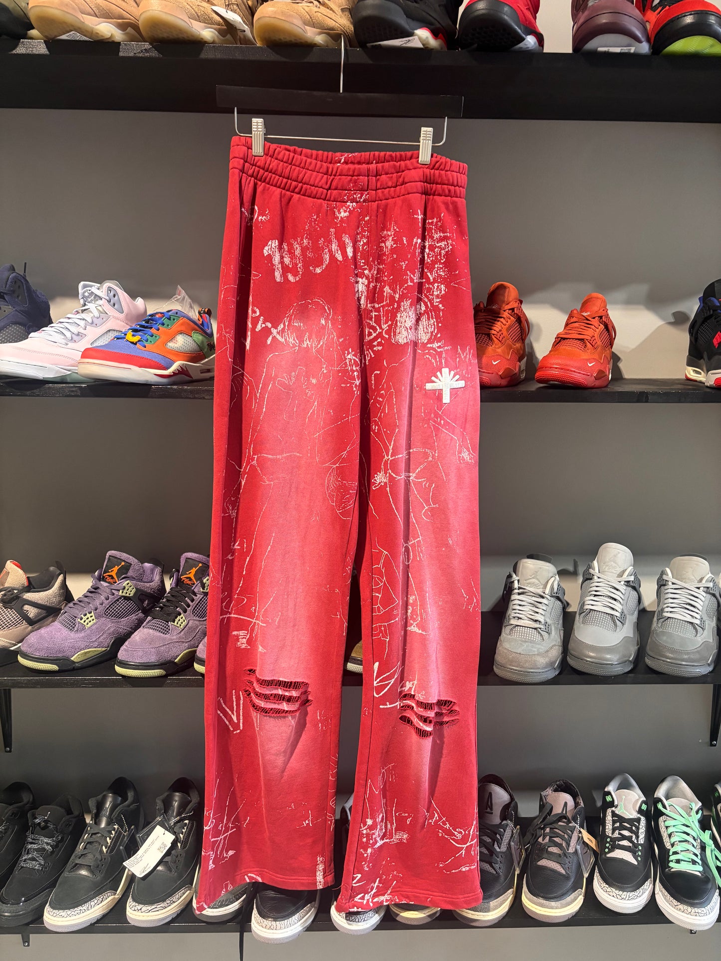 vertabrae red baggy graffiti sweats 2