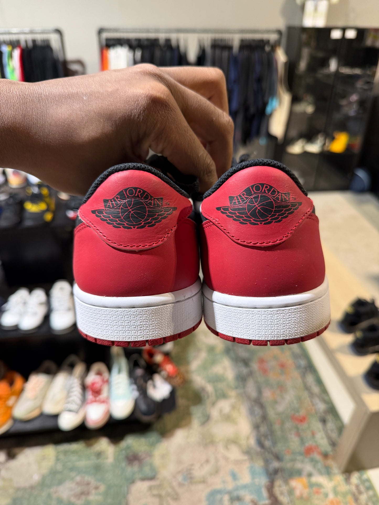 Jordan 1 black toe low used sz 11