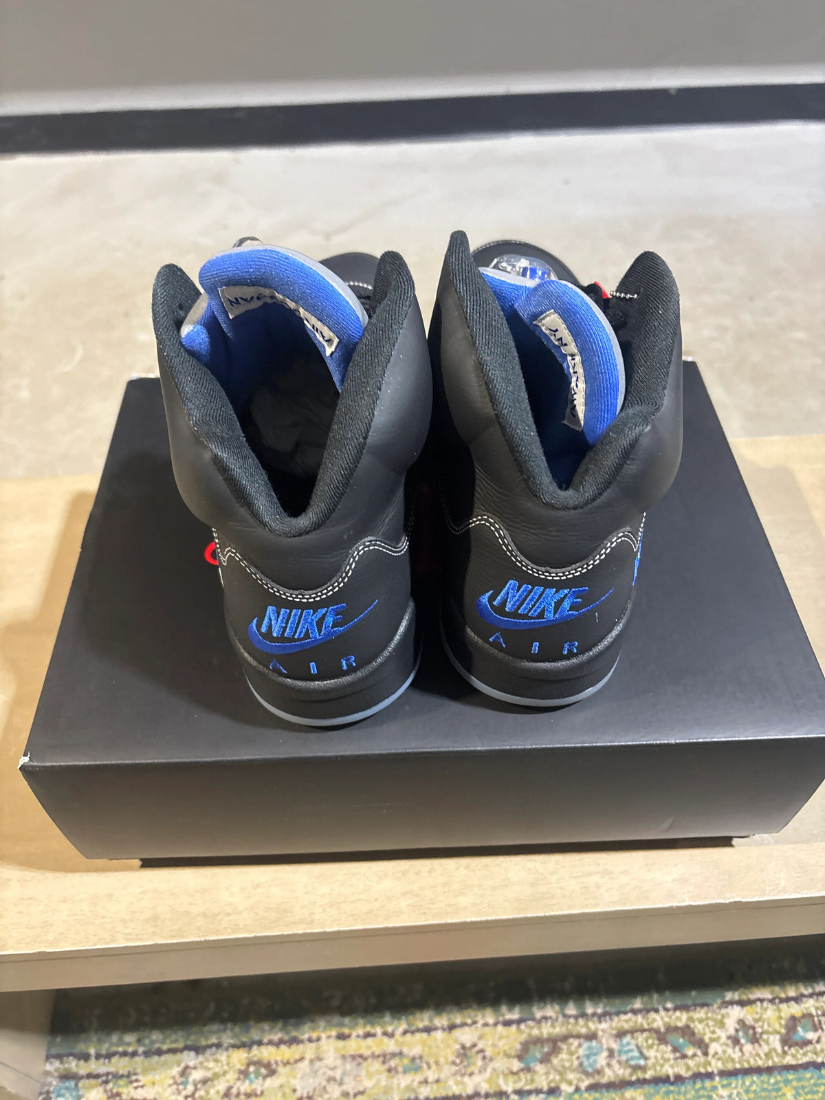 Jordan 5 Retro Awake NY Black - Pre-Owned