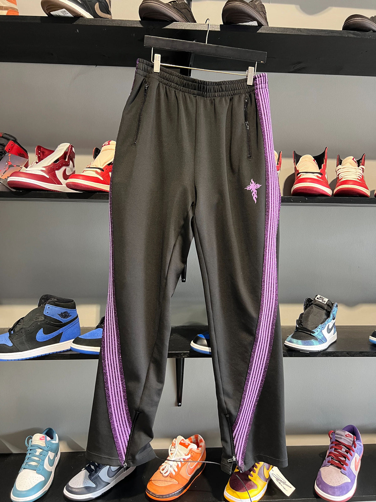Purple And Black Gv Gallery Sweats - Pre-Owned