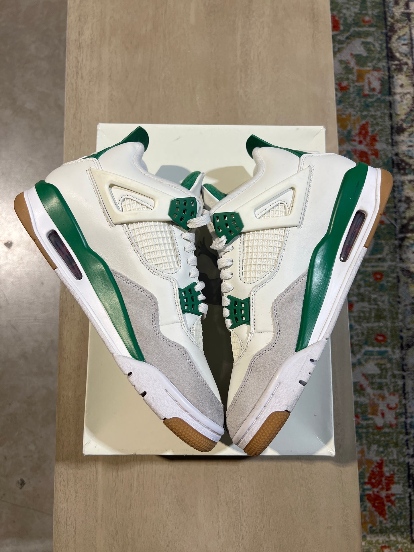 Jordan 4 SB Pine Green Used Sz 8