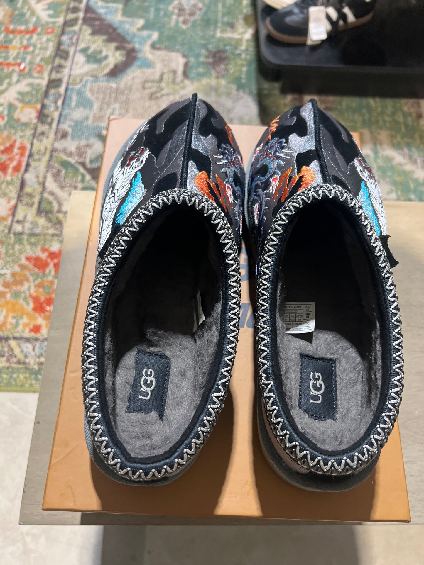 Ugg Tasman Grey Palace Slipon used sz 12