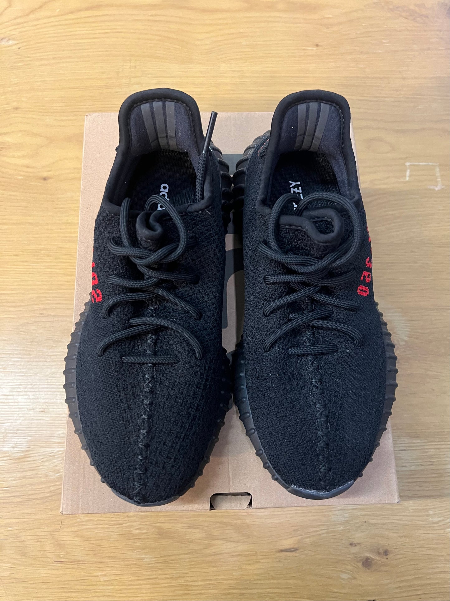 Yeezy boost 350 V2 Bred used sz 6.5