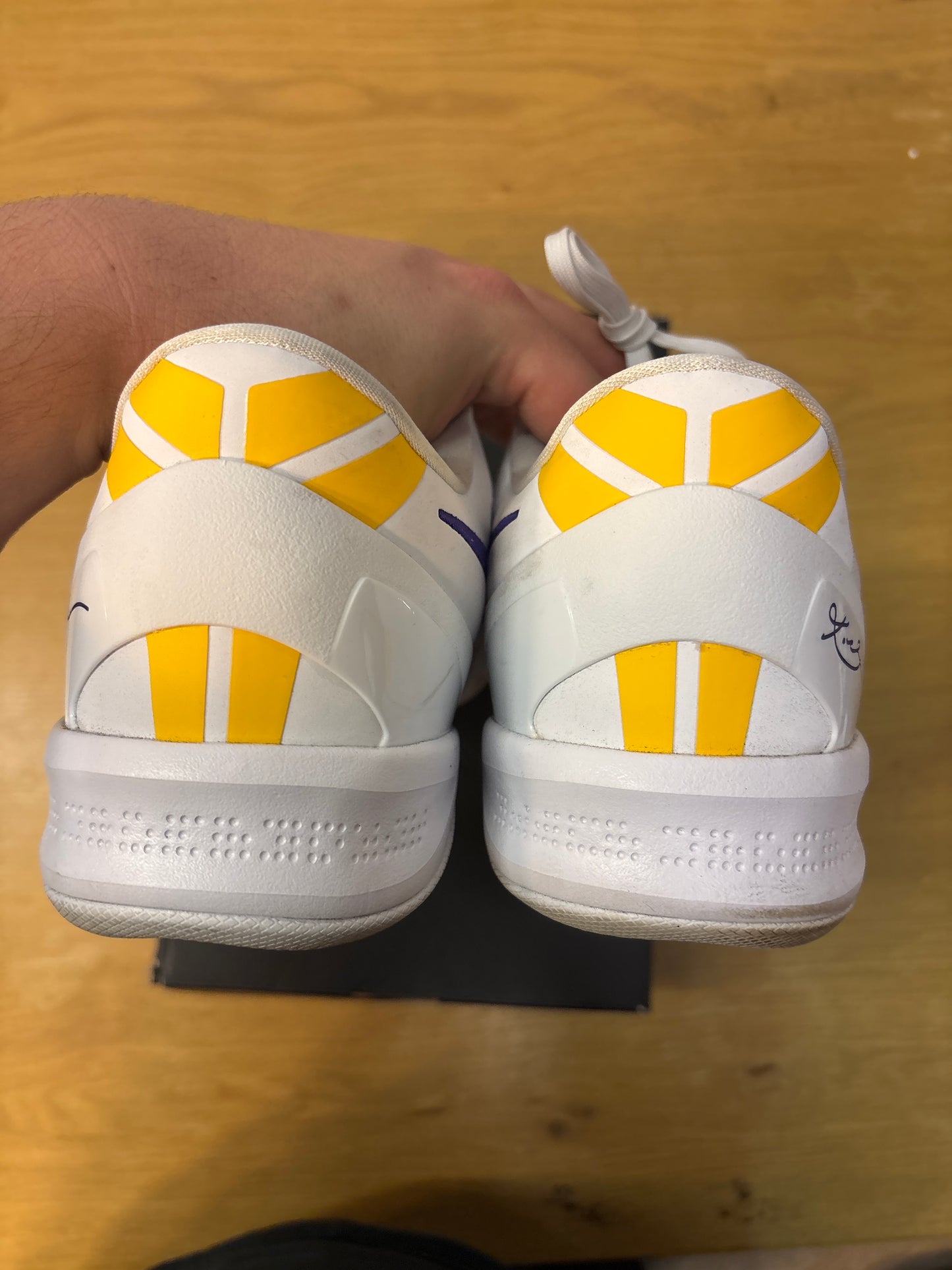 KOBE 8 PROTRO LAKERS HOME USED SZ 14