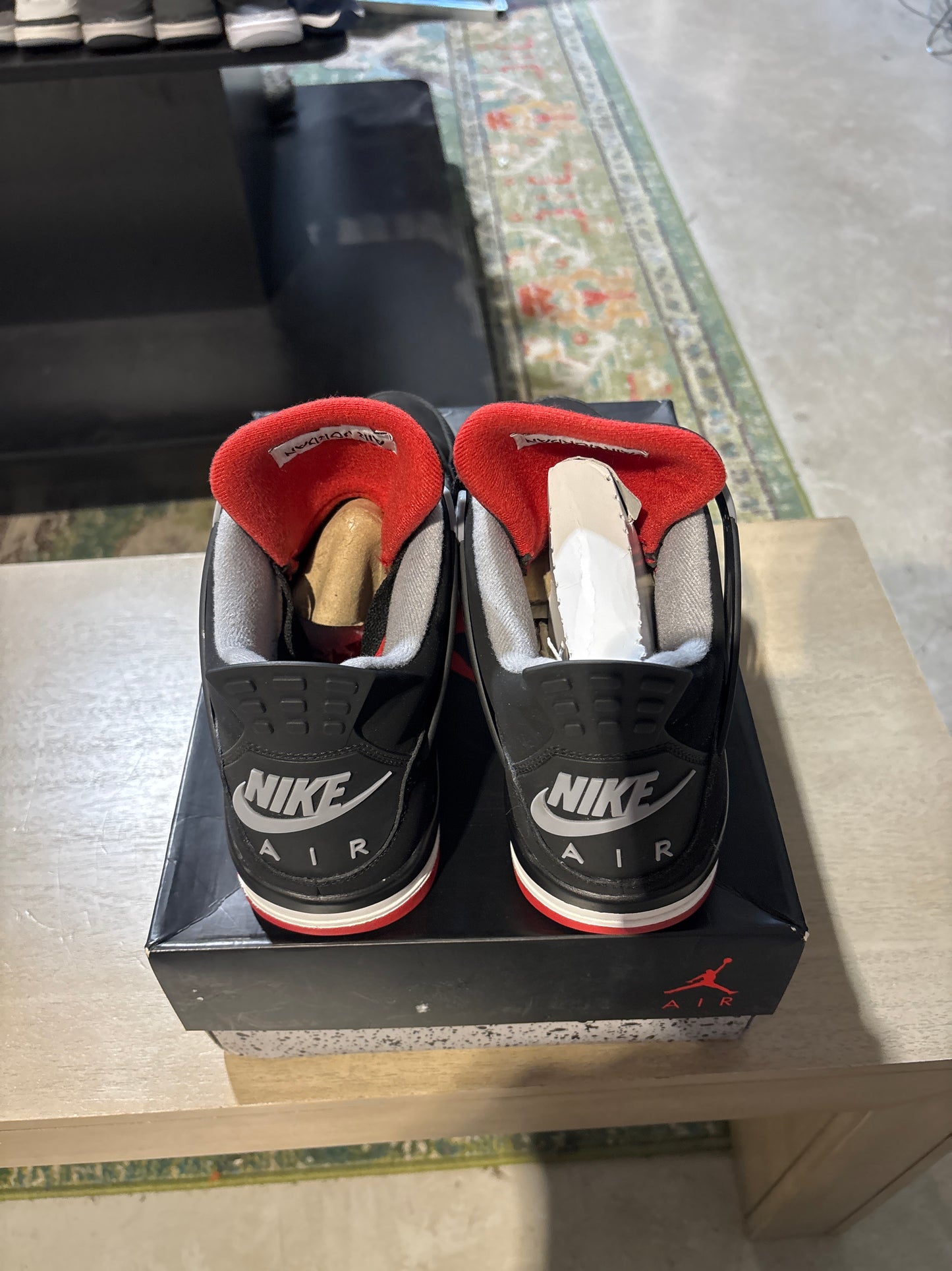 Jordan 4 bred used sz 11