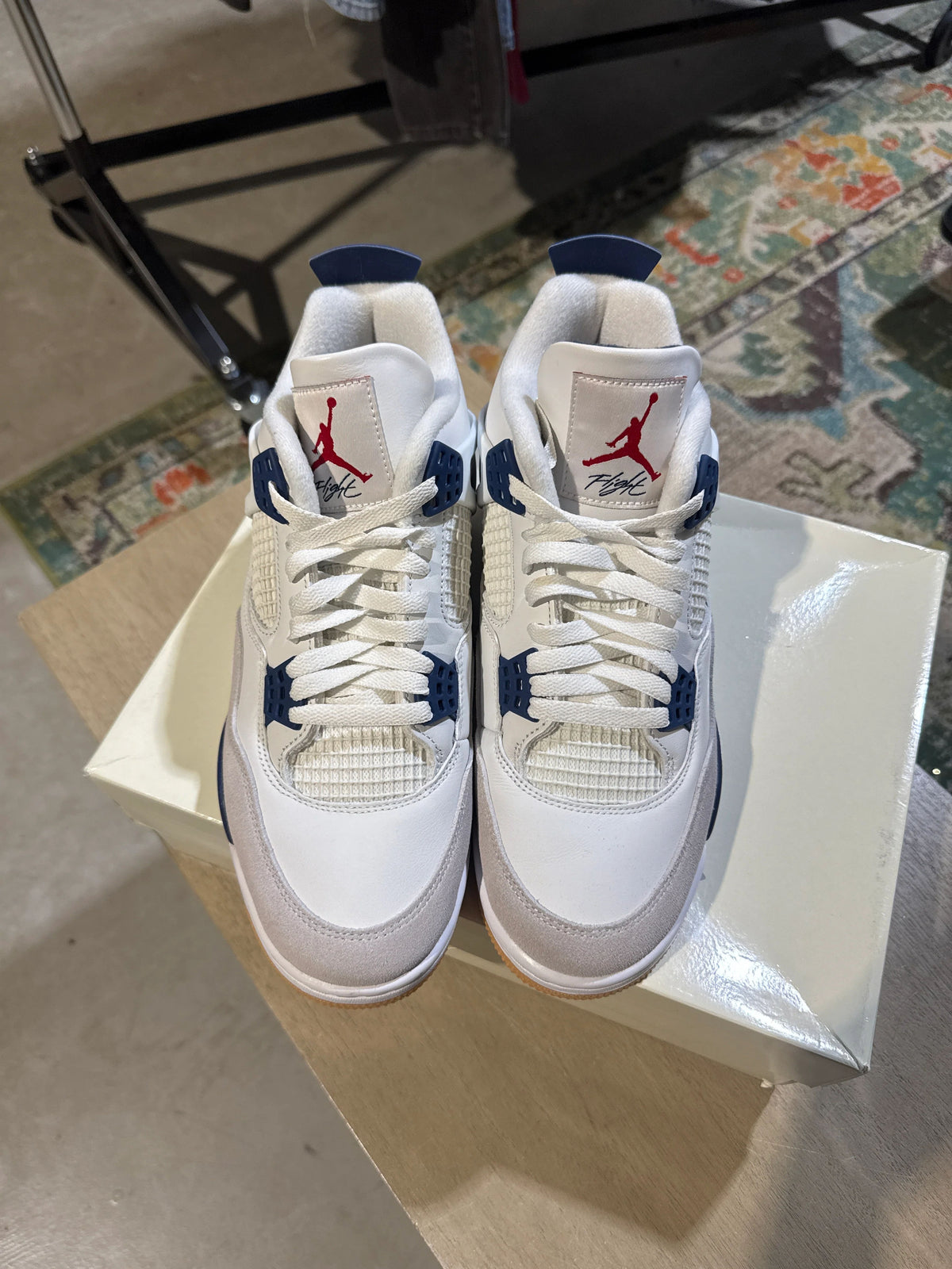Jordan 4 Retro SB Navy - Pre-Owned
