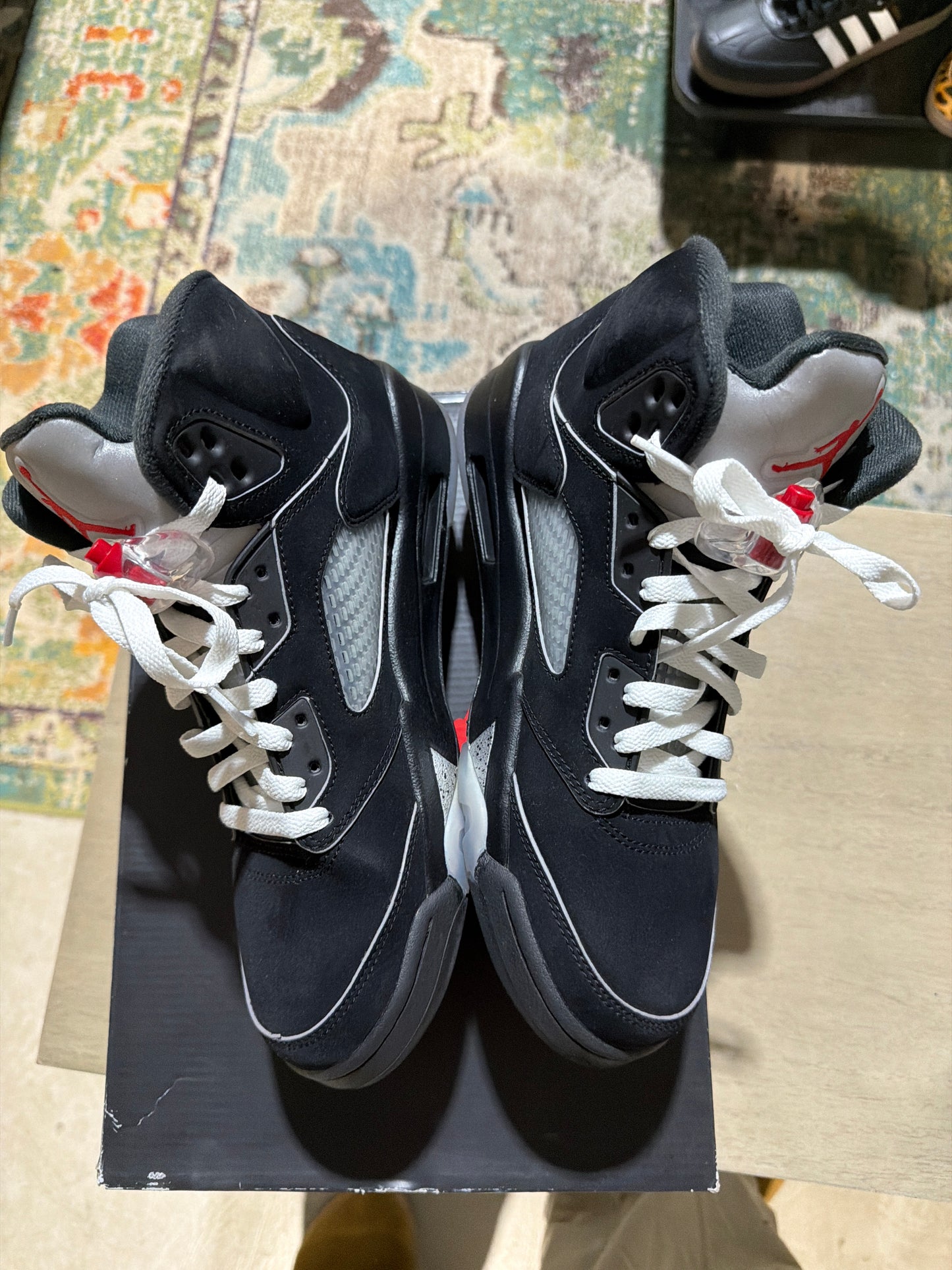 Jordan 5 metallic used sz 8.5