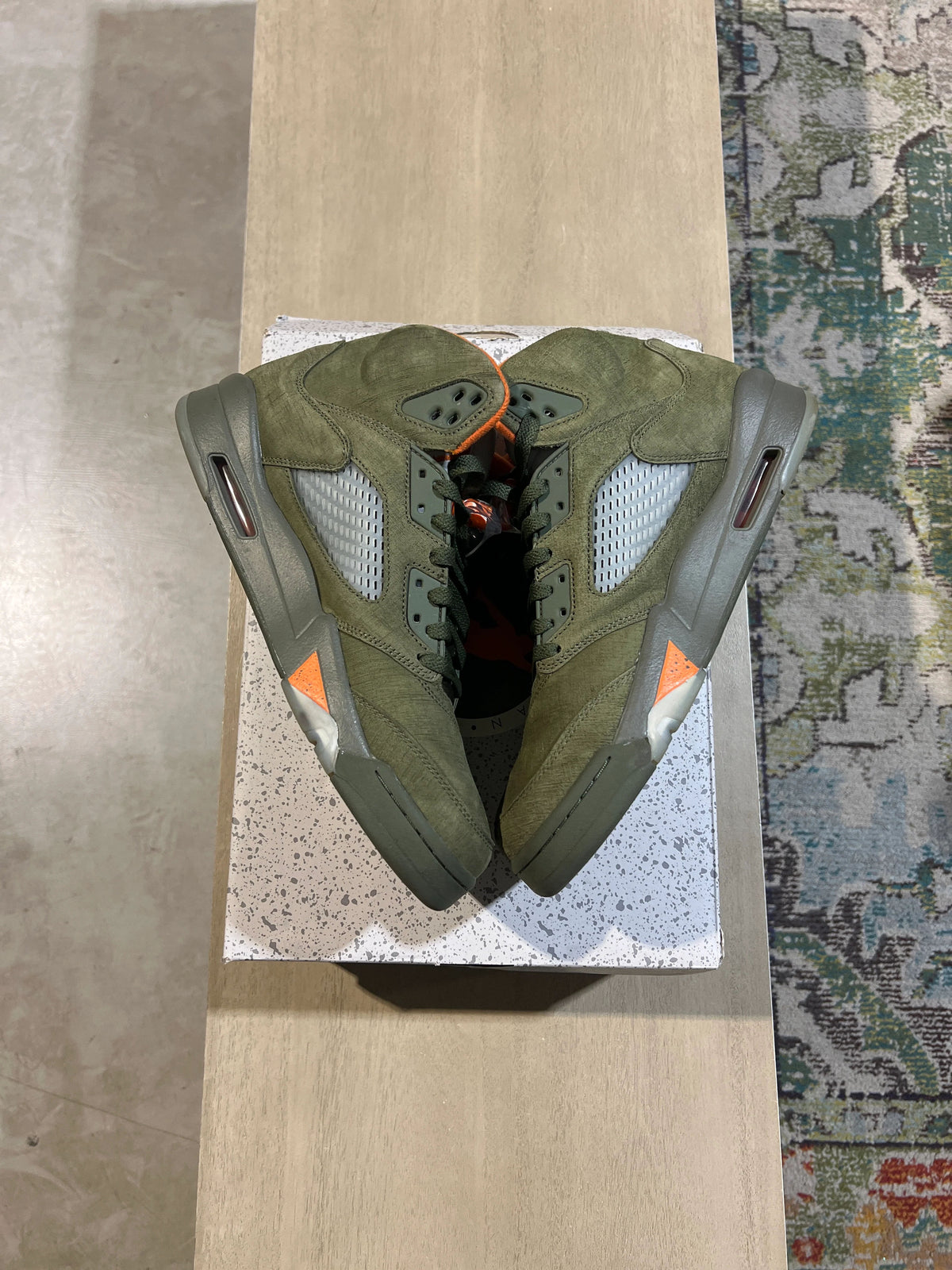 Jordan 5 Retro Olive (2024) - Pre-Owned