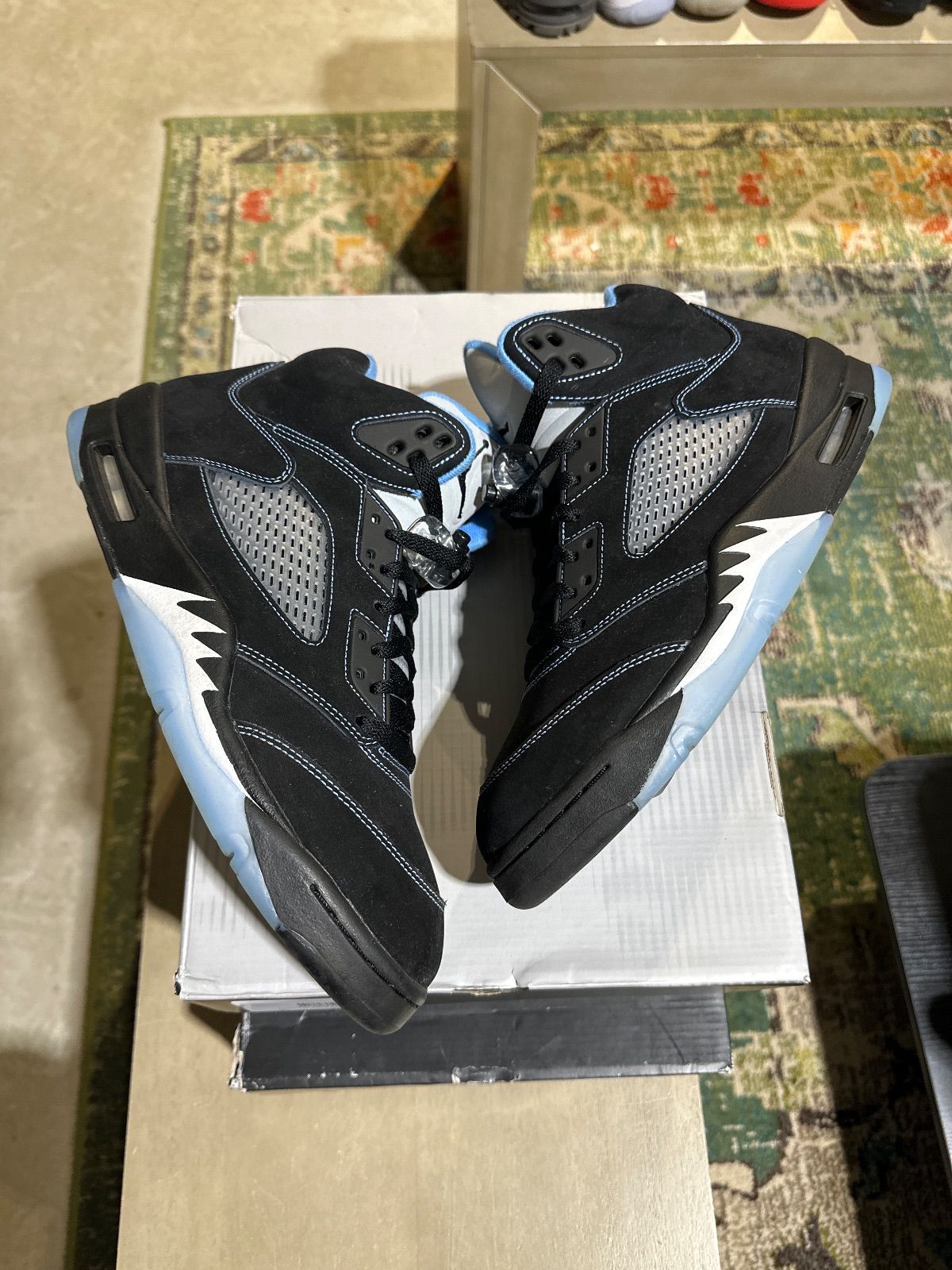 Jordan 5 Retro Black University Blue (2026) - Pre-Owned