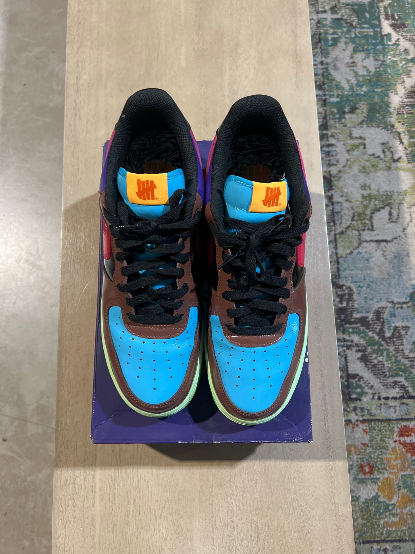 UNDEFEATED X AIR FORCE 1 LOW PINK PRIME Used sz 11 (2)
