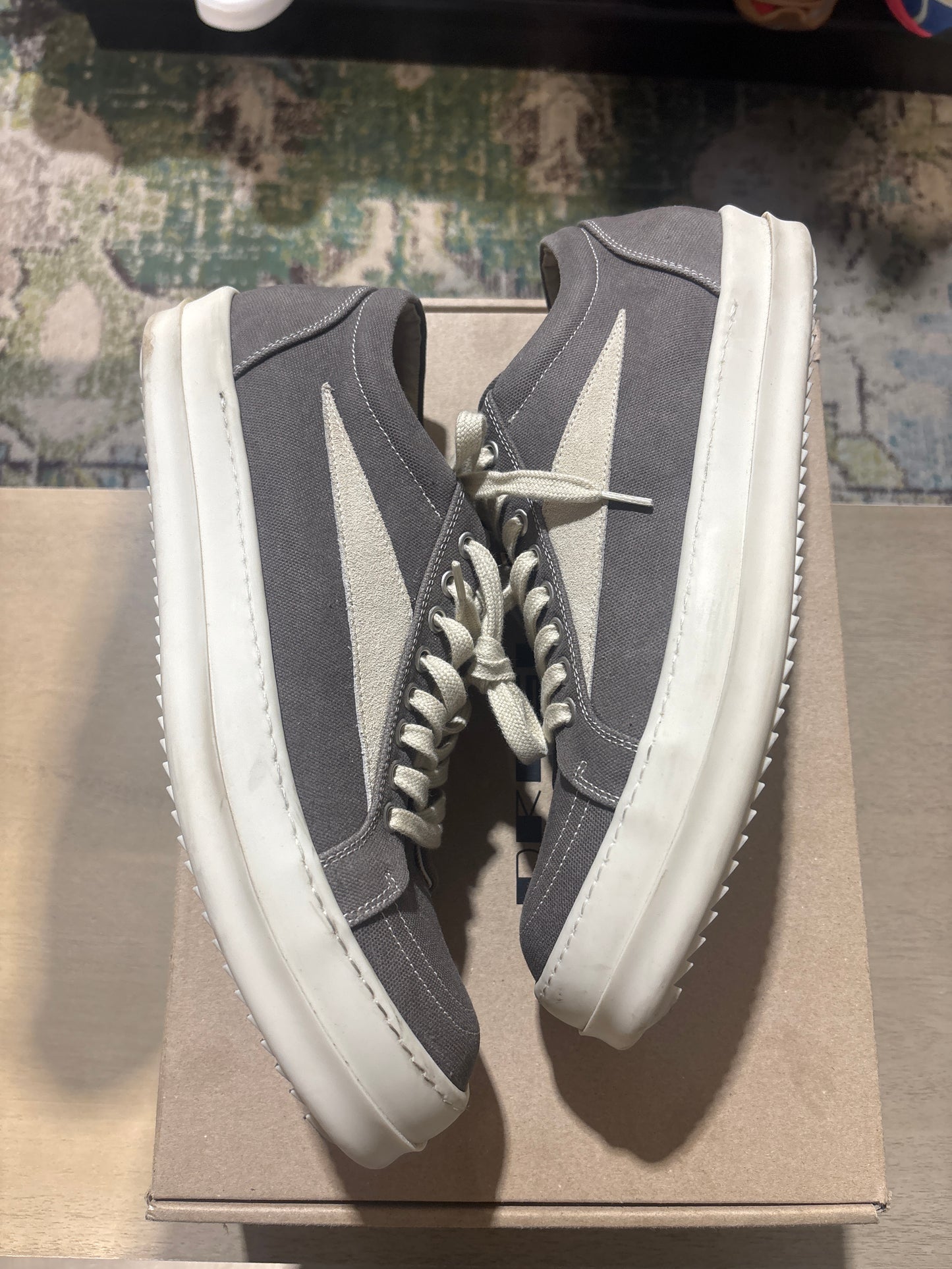 Rick owens vintage sneaker dust milk used sz 11
