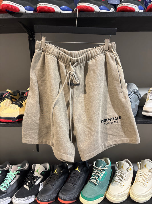 essentials fog homestead heather shorts