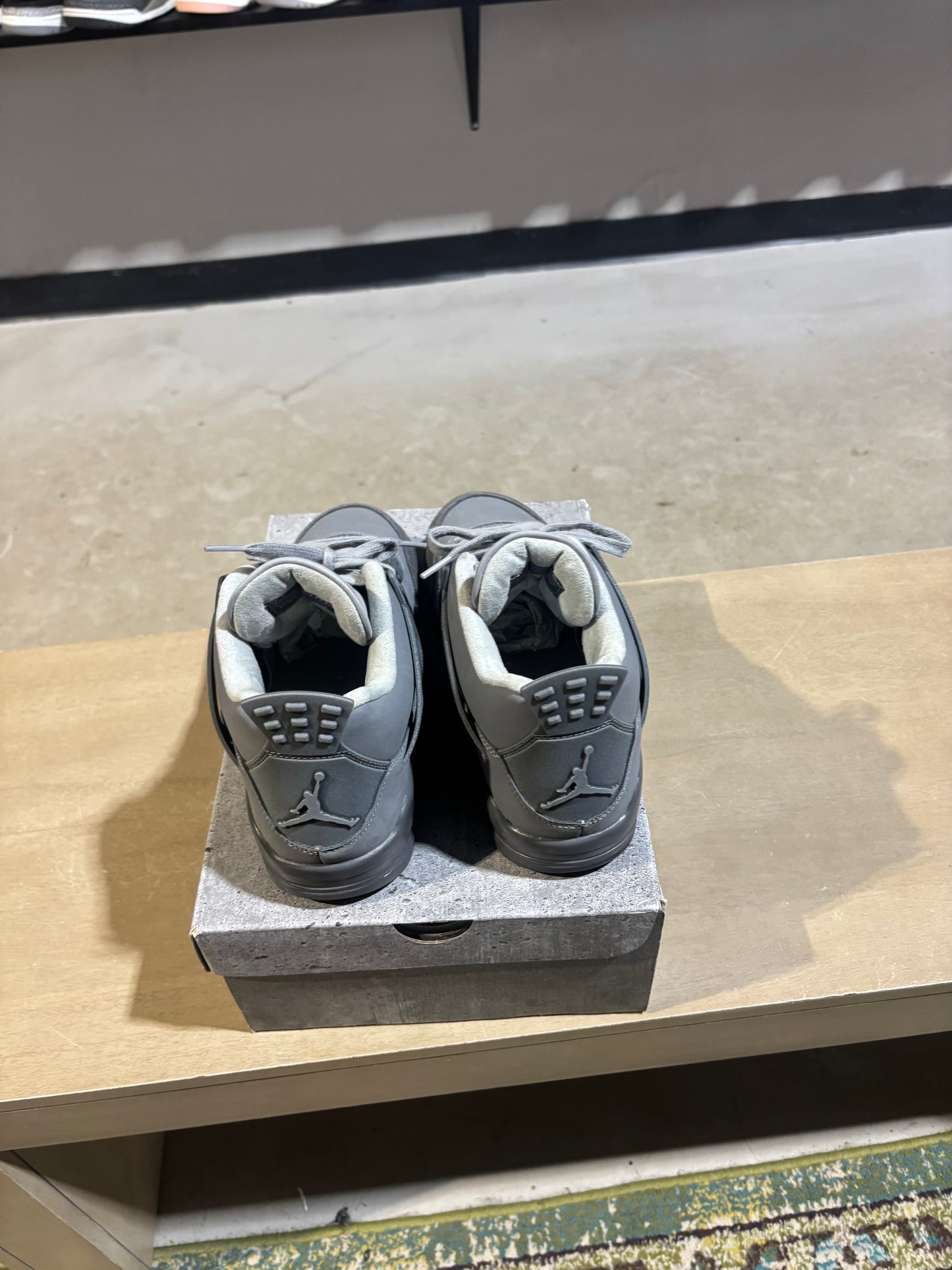 Jordan 4 wet cement used sz 9