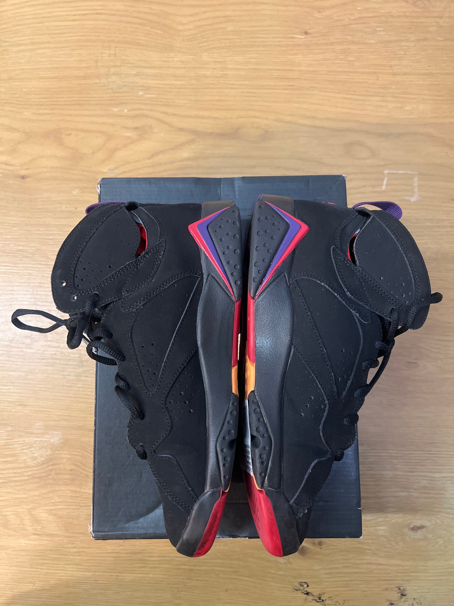 AIR JORDAN 7 RETRO GS RAPTOR 2012 USED SIZE 7Y