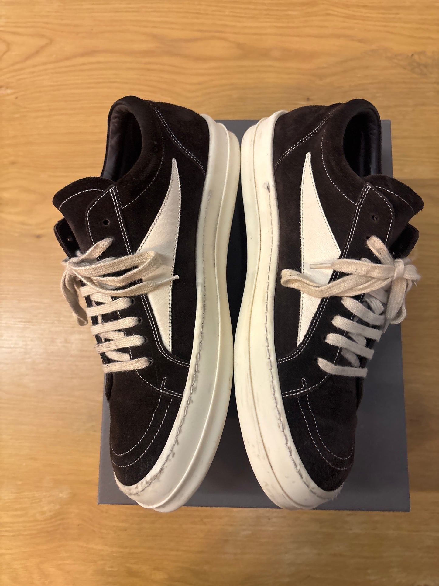 RO VINTAGE SNEAK MAHOGANY MILK USED SZ11