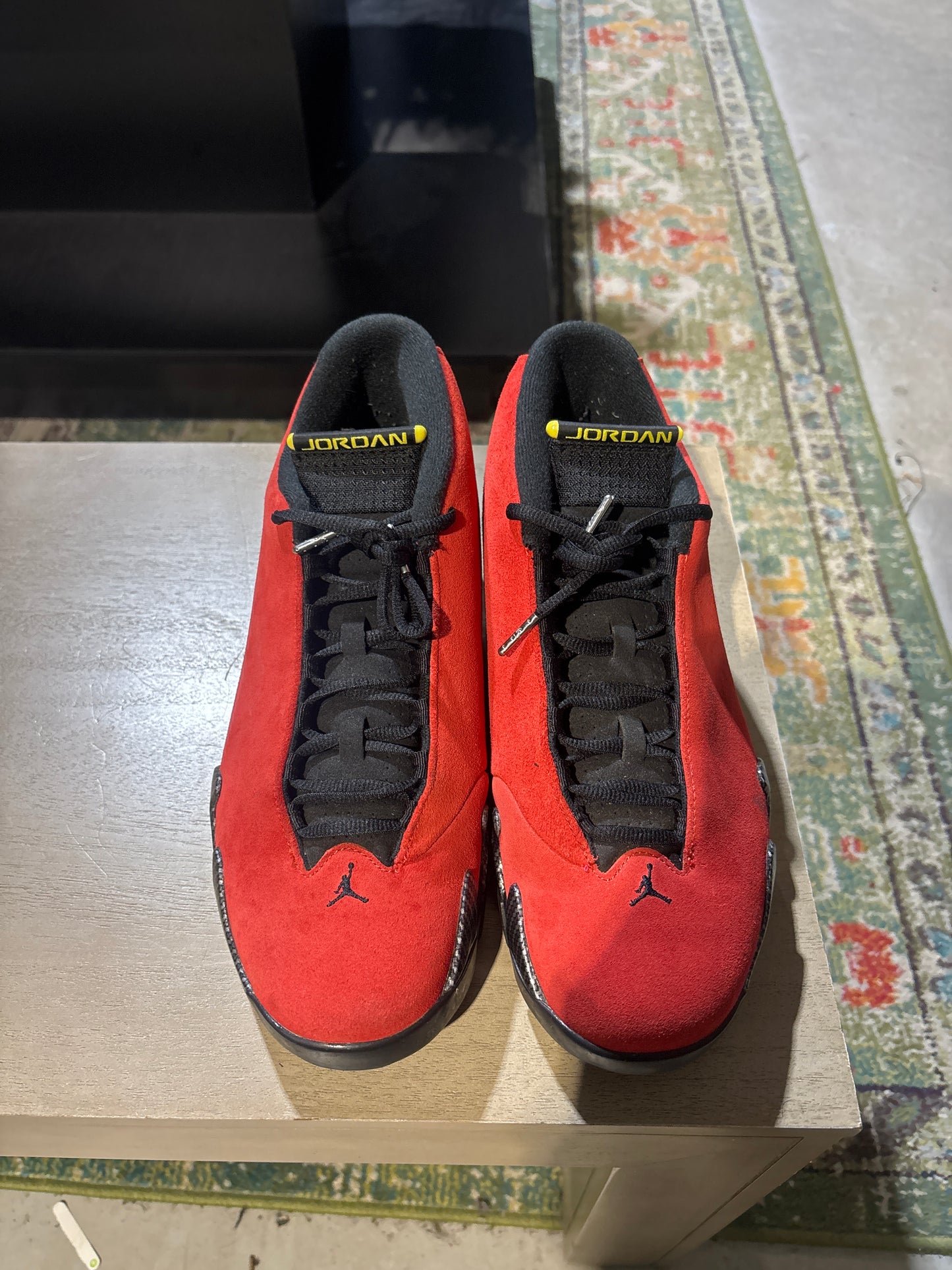 AIR JORDAN 14 RETRO FERRARI NB used sz 11
