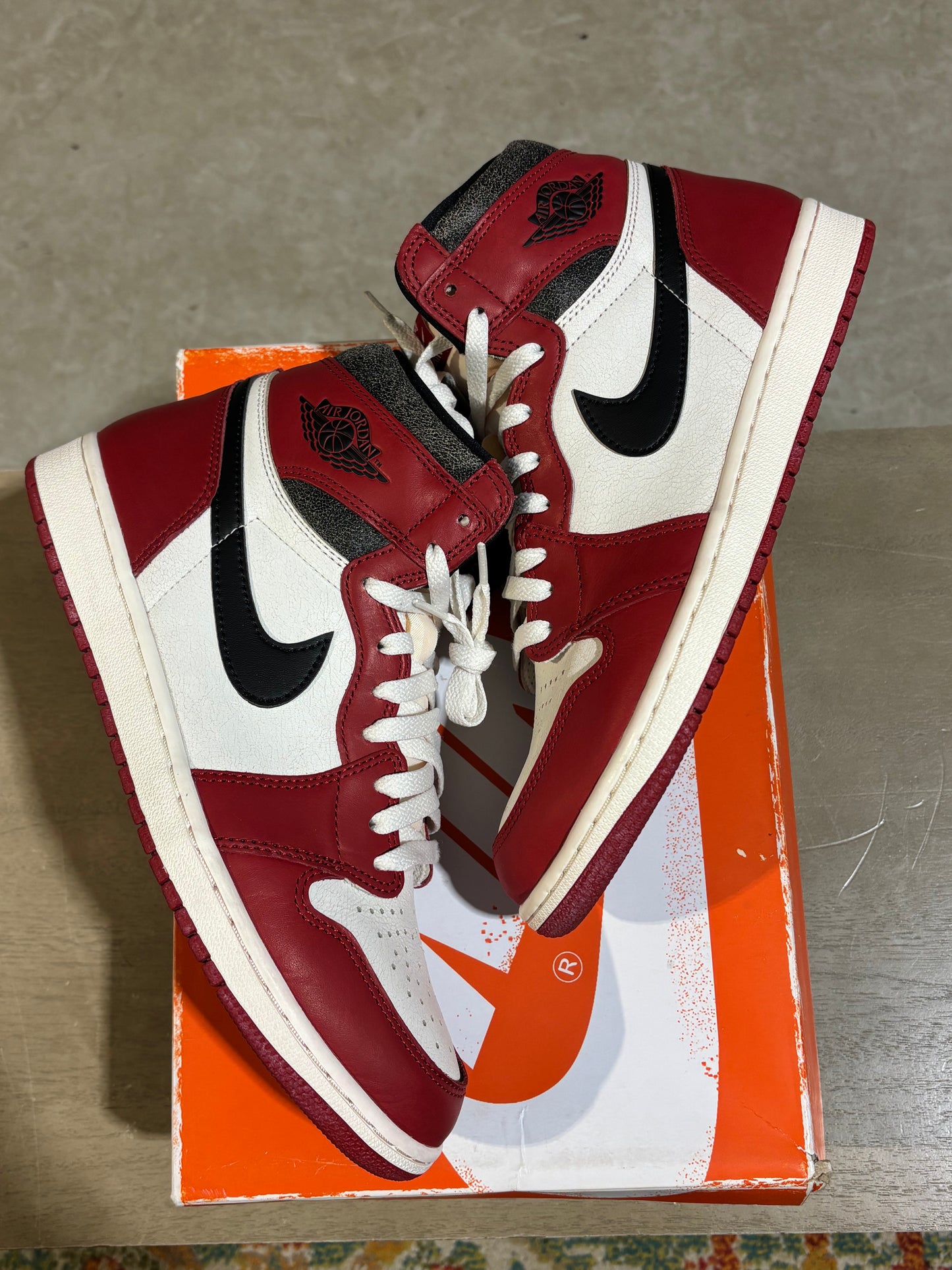 Jordan 1 lost and found used sz 10.5