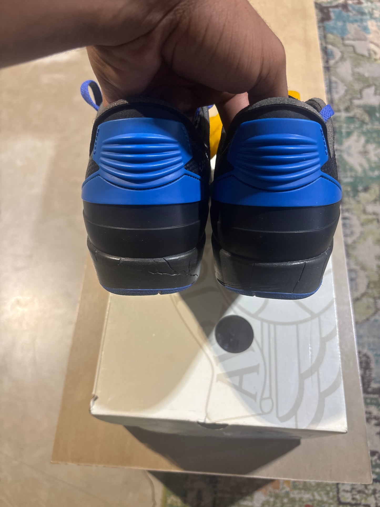 Jordan 2 Off-White Black/Blue Used Sz 9