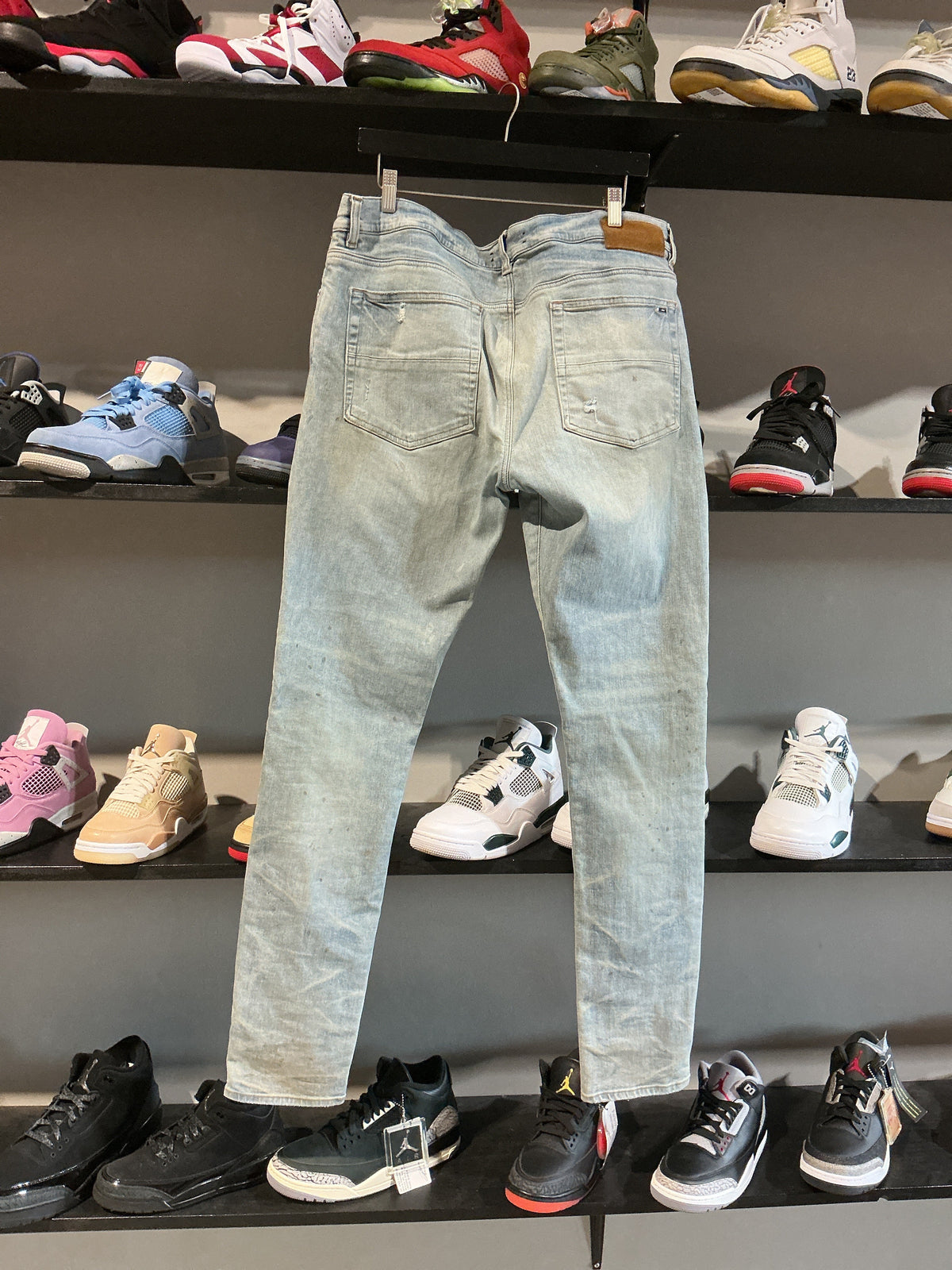 Amiri Jeans Light Wash Jeans - Pre-Owned