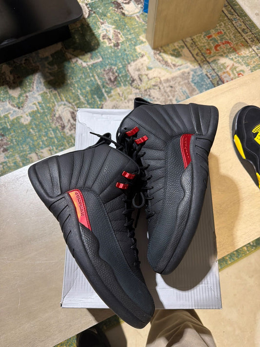 Jordan 12 Retro Bloodline - Pre-Owned