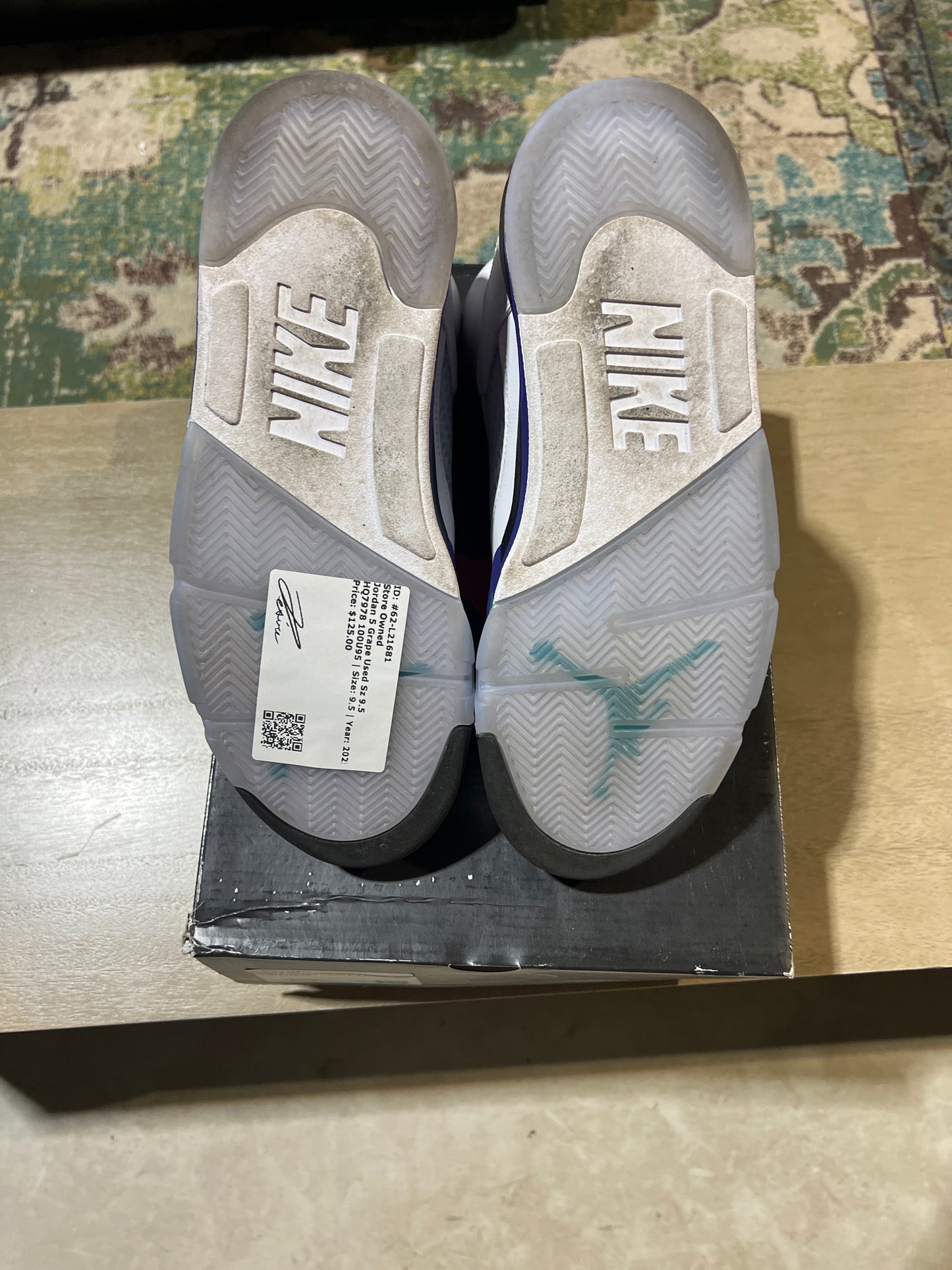 Jordan 5 Grape Used Sz 9.5