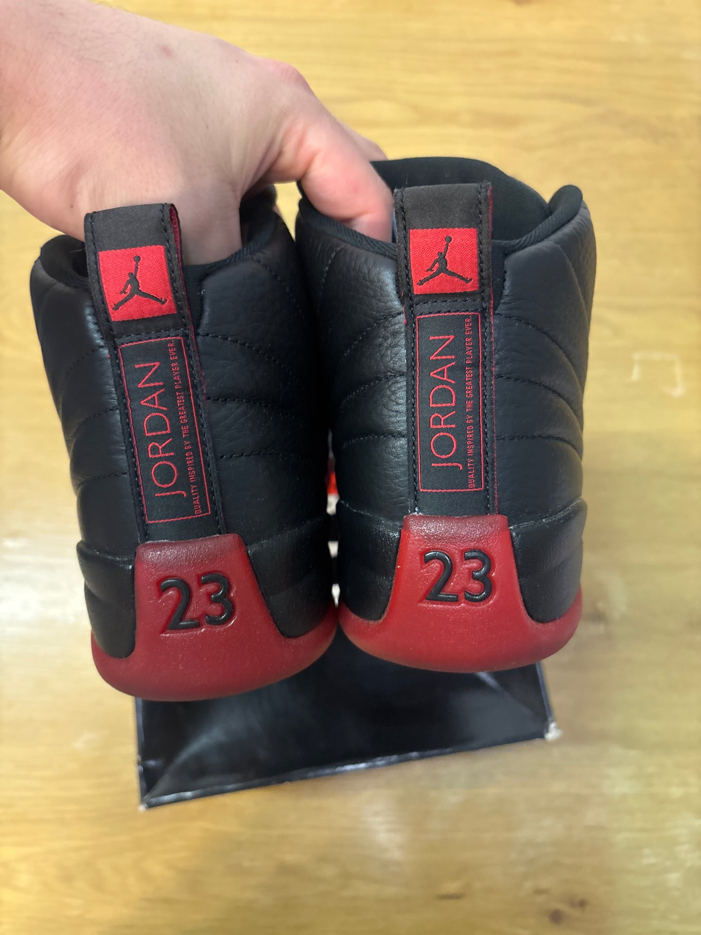 JORDAN 12 FLU GAME 2025 Used 8.5 RB
