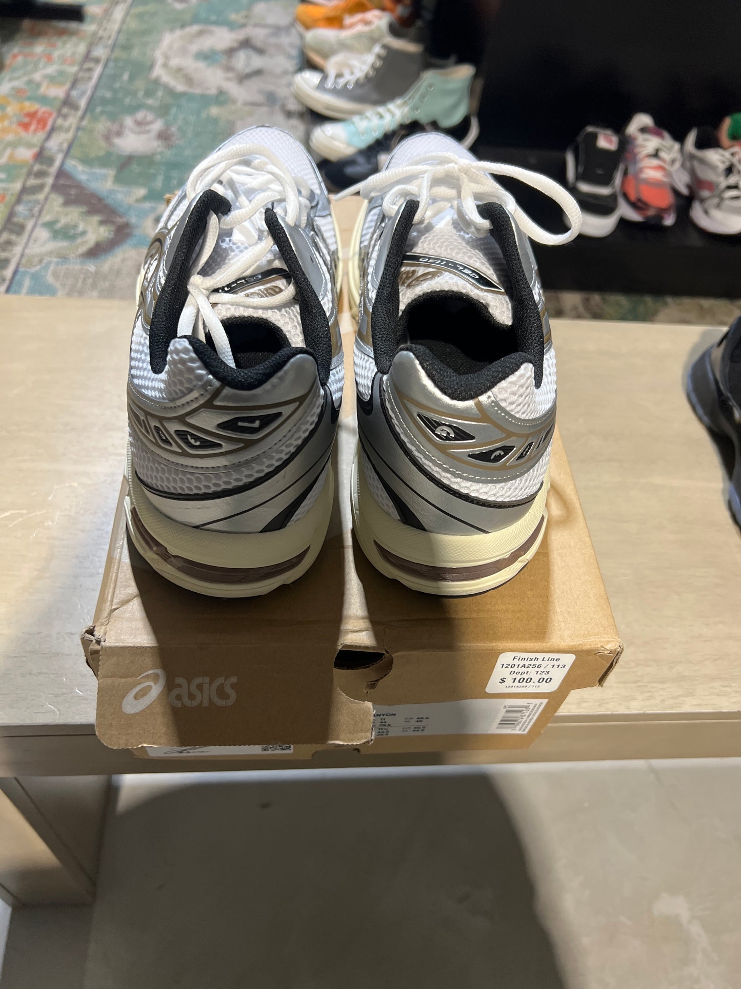 Gel 1130 clay canyon used sz 12