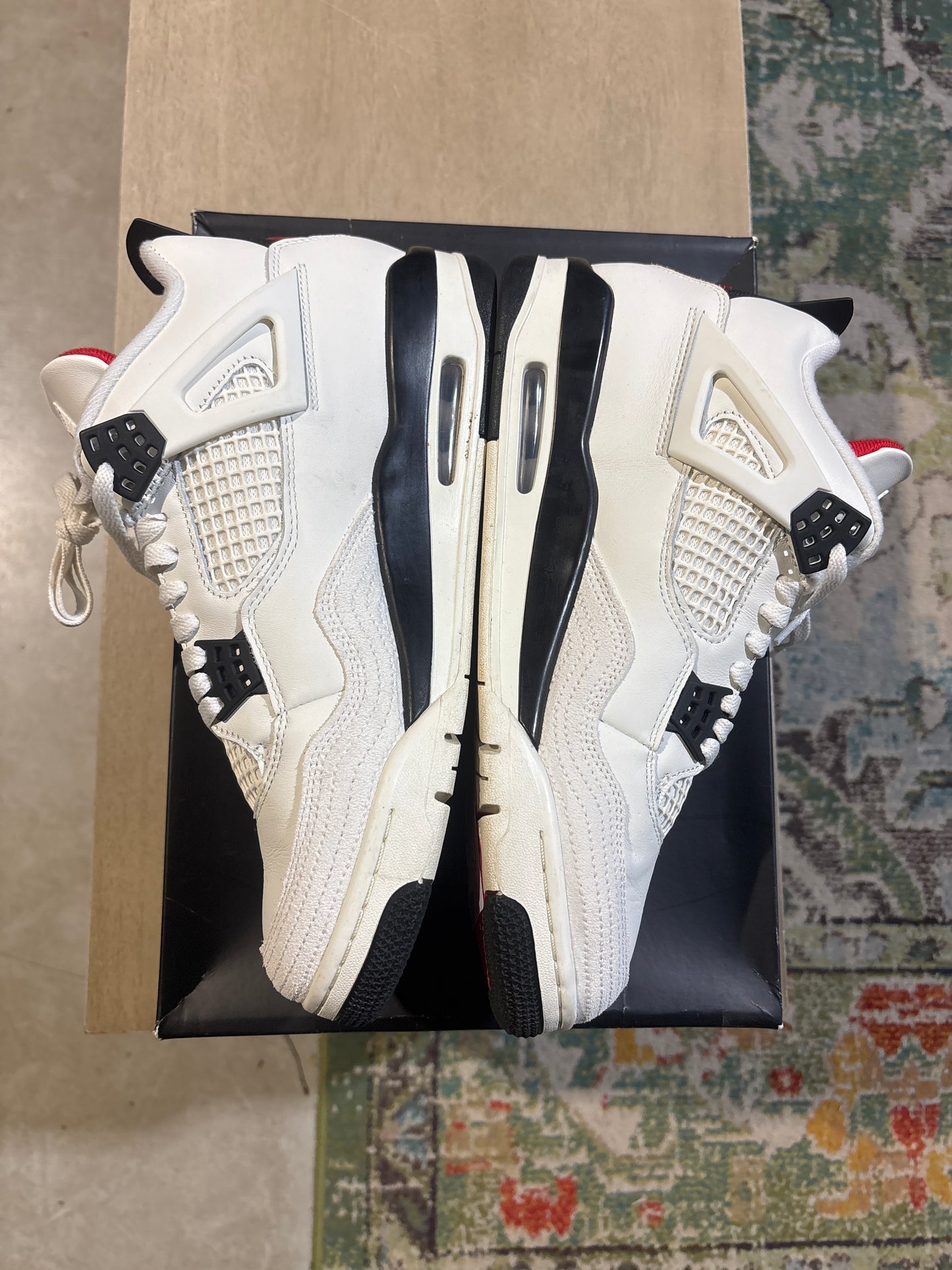 Jordan 4 Flight Club Used Sz 10.5 (1)
