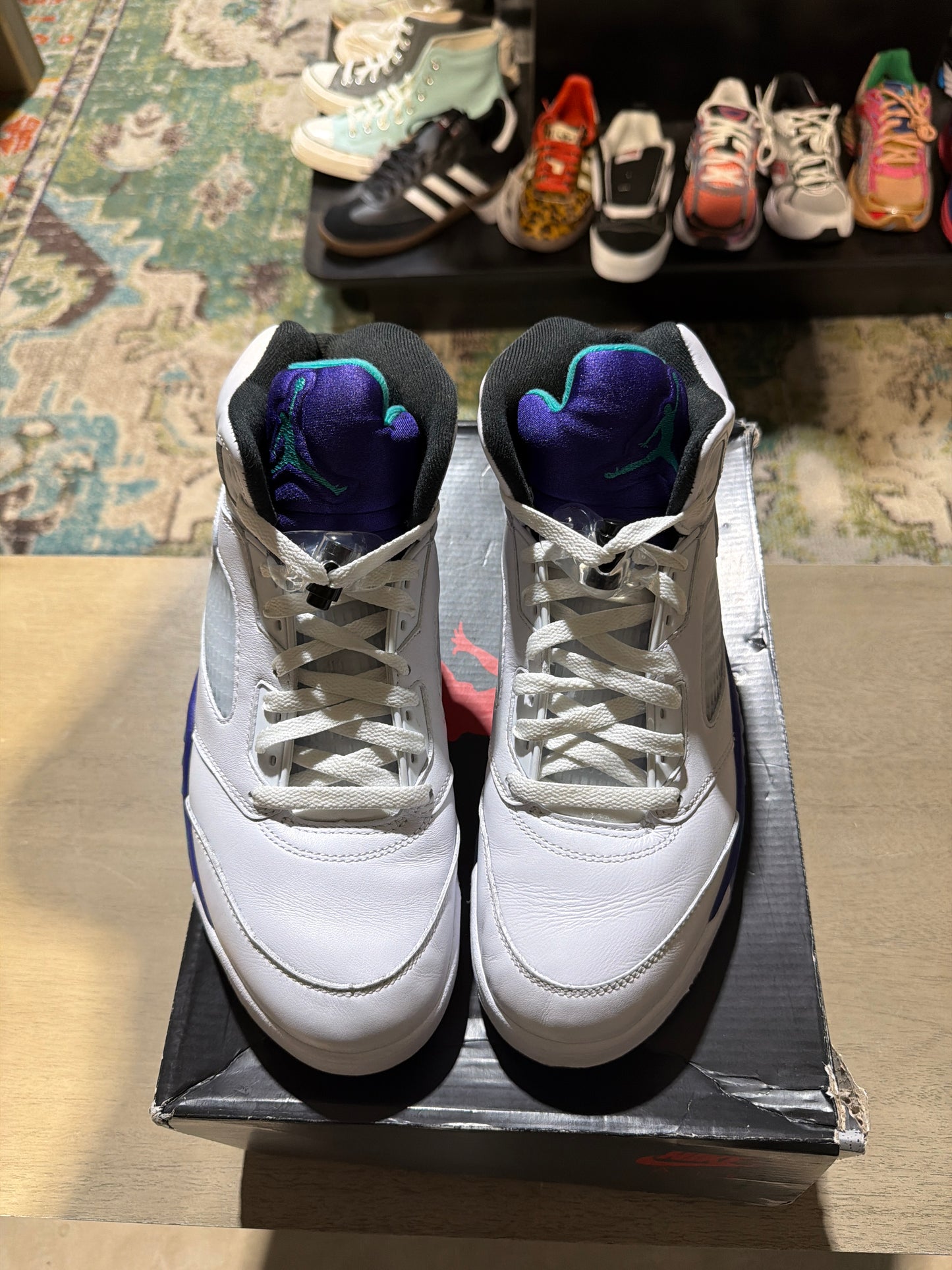 Jordan 5 grape used sz 9