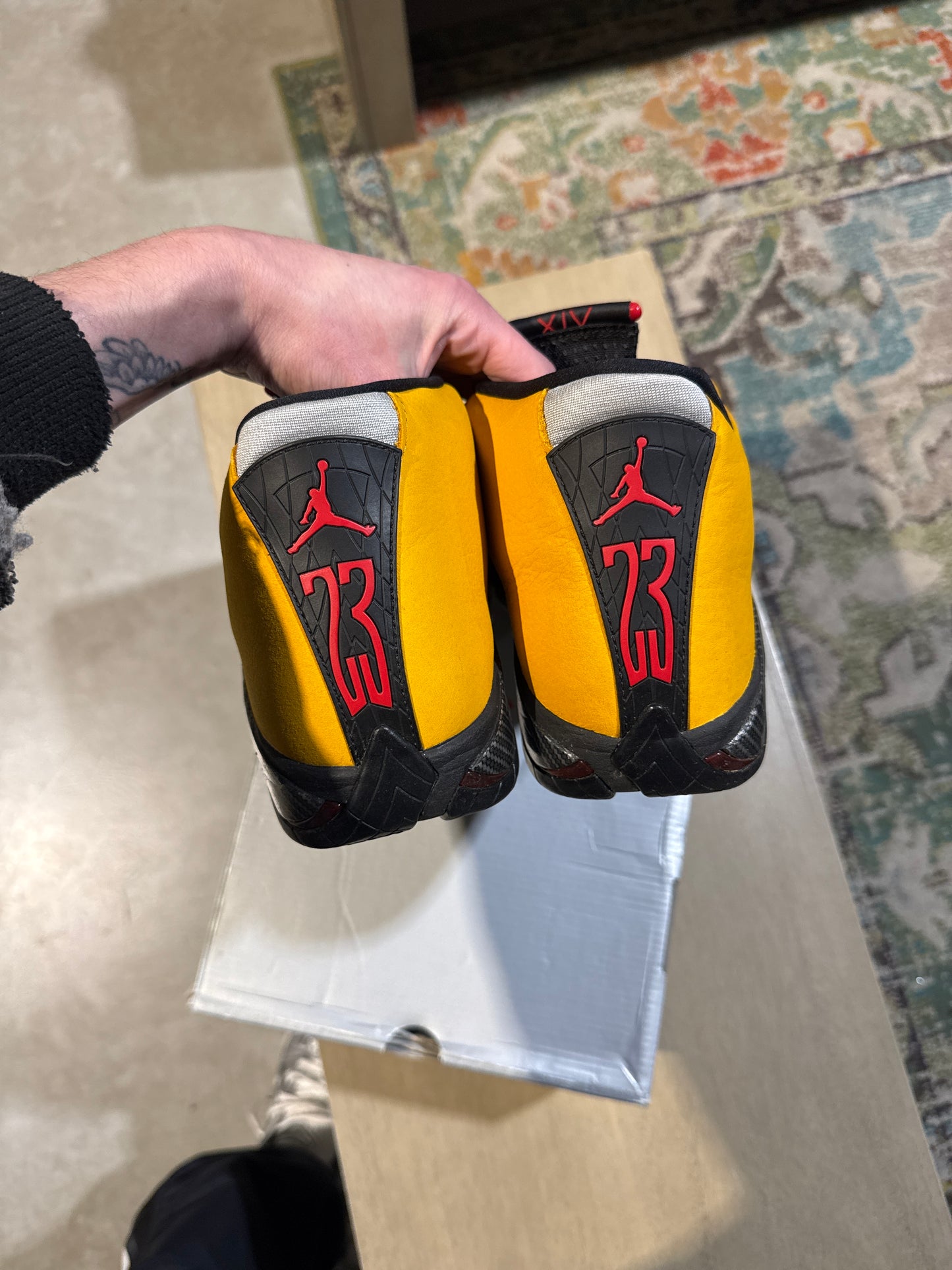 Jordan 14 University Gold Used Sz 10.5