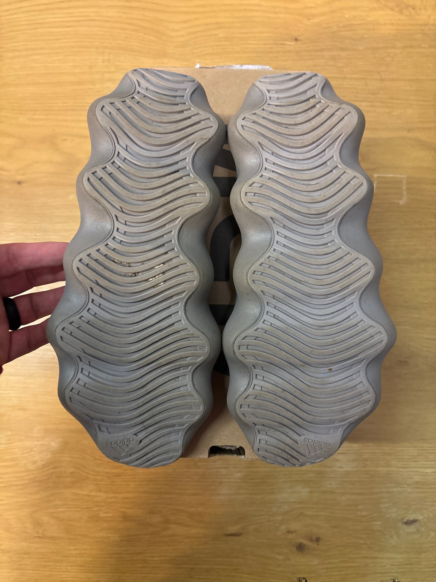 Yeezy 450 stone grey used Sz 10.5