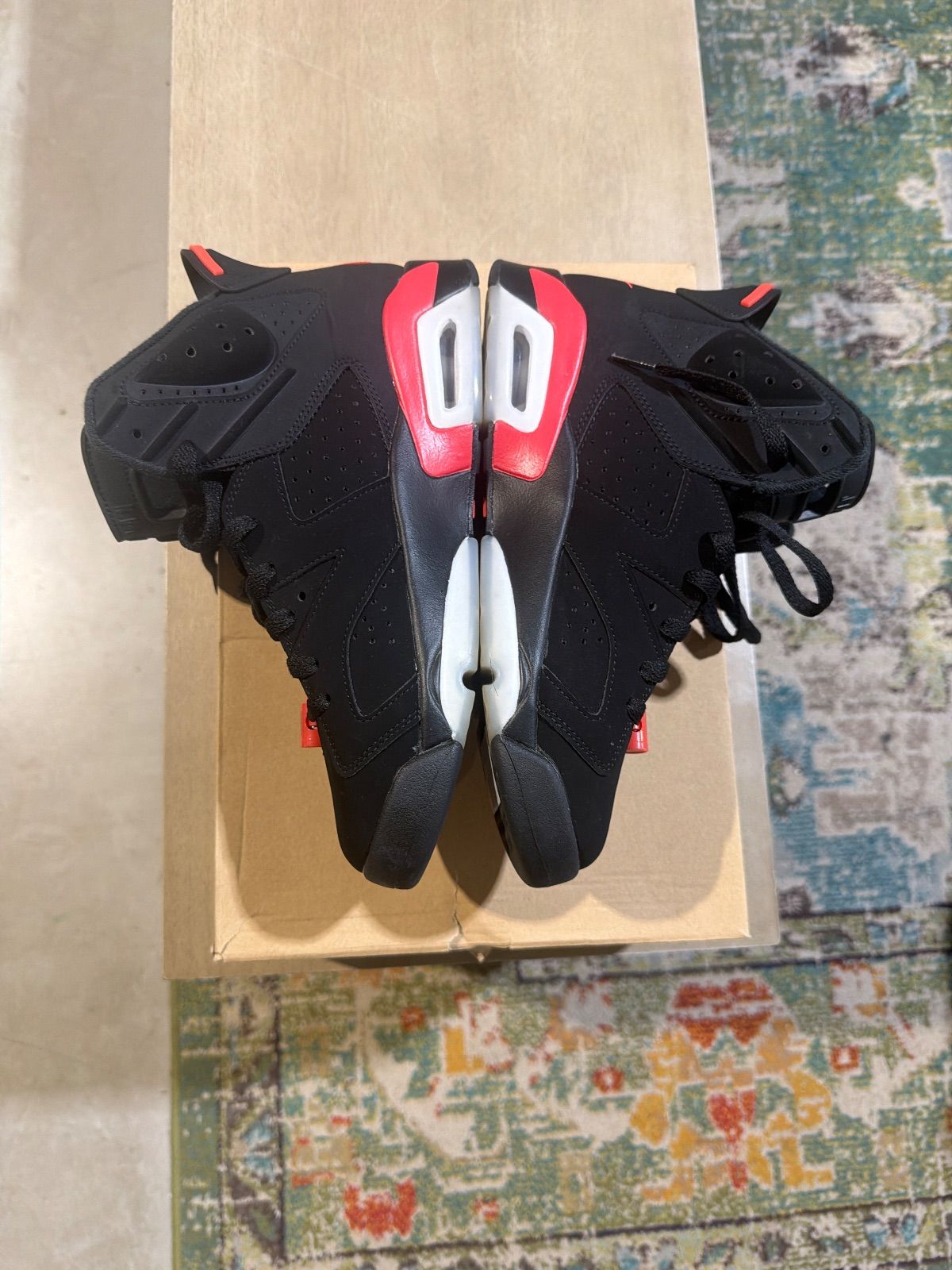 Jordan 6 Retro Infrared Salesman - Pre-Owned