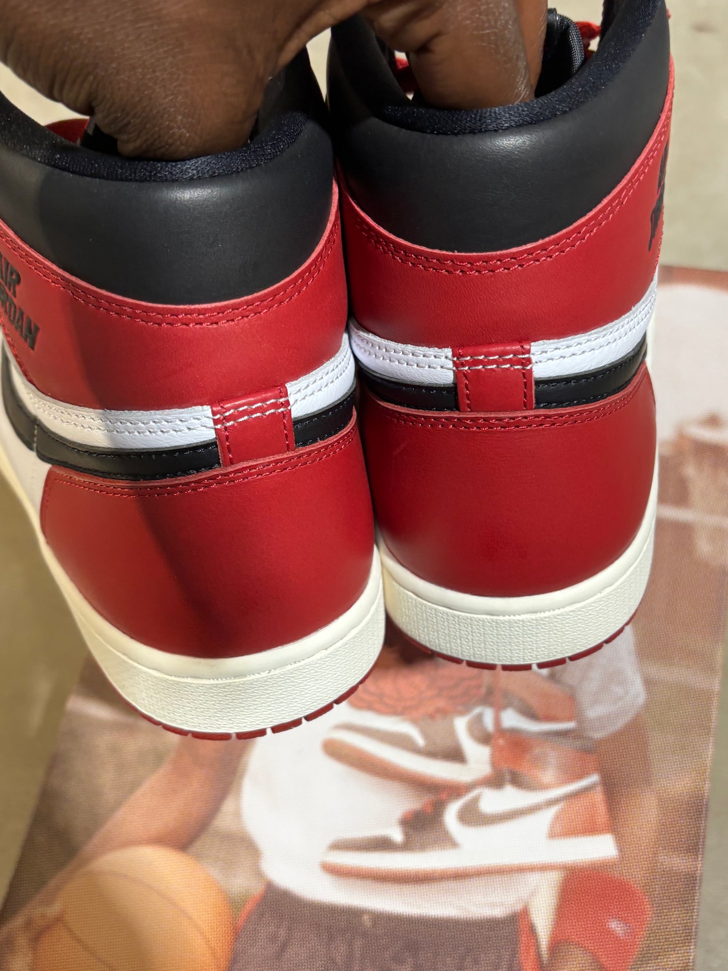 AIR JORDAN 1 RETRO HIGH OG BLACK TOE REIMAGINED USED SZ 10.5