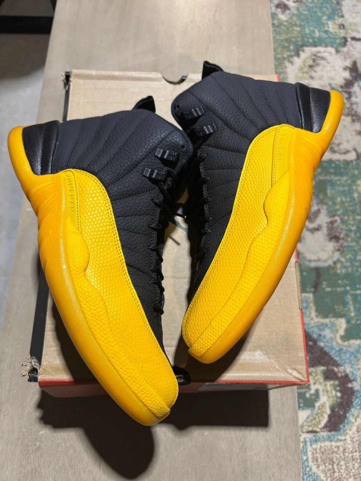 Jordan 12 Retro Black University Gold - Pre-Owned