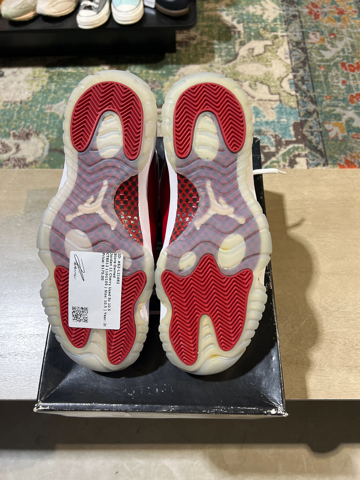 Jordan 11 Retro Cherry (2022) - Pre-Owned