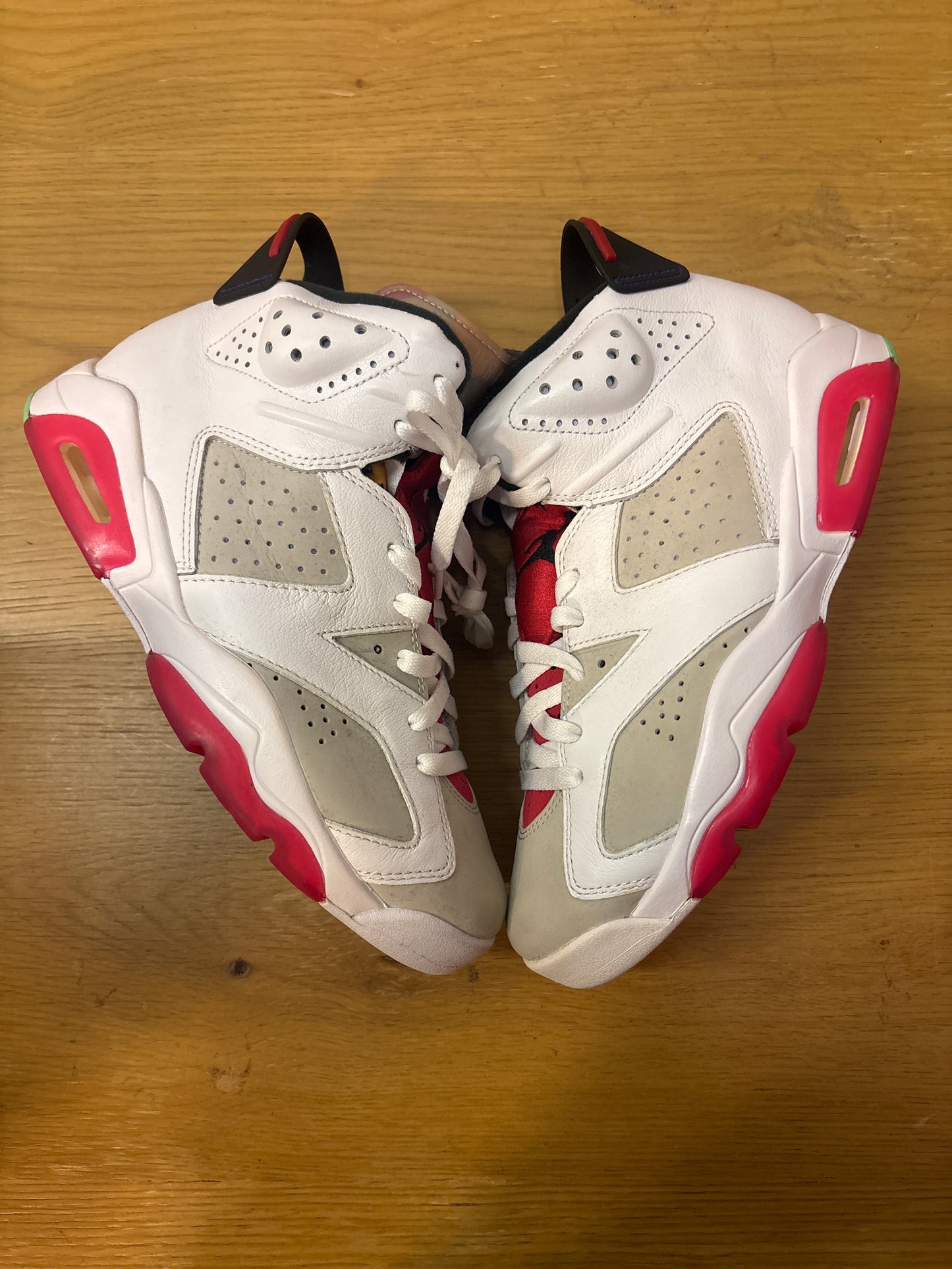 JORDAN 6 HARE USED SZ 8 NB