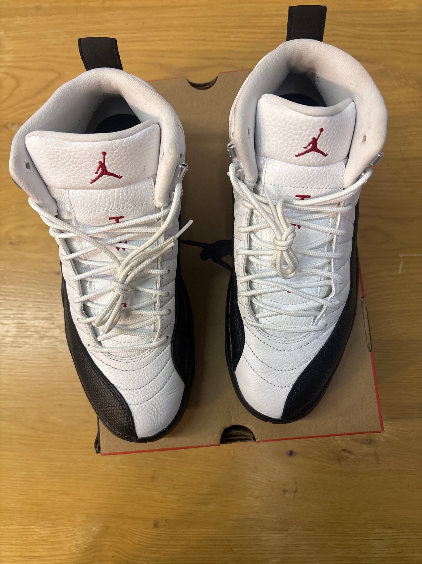 AIR JORDAN 12 RETRO TAXI FLIP Used Sz 10