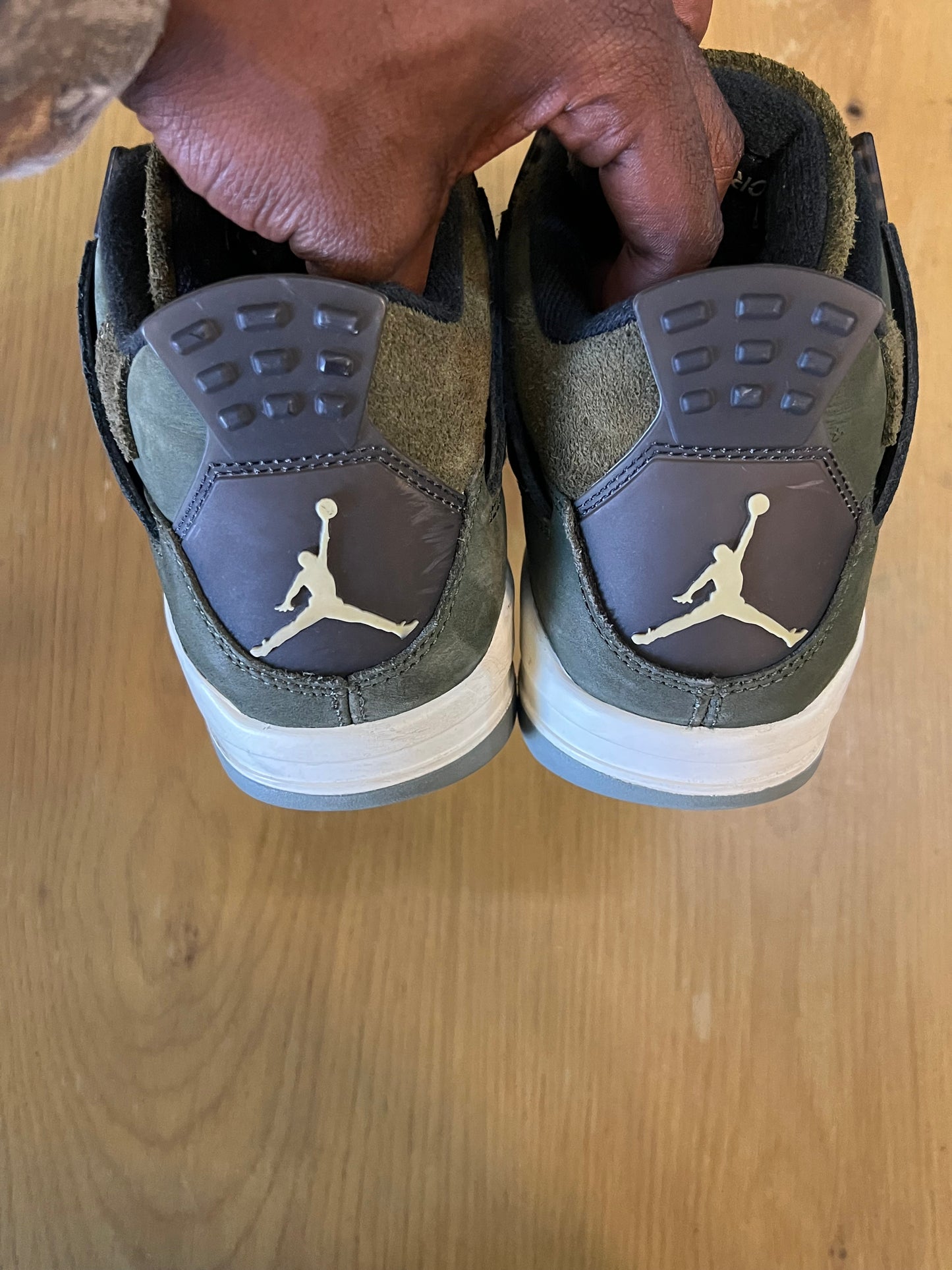 Jordan 4 Craft Medium Olive Used Sz 8.5 NB