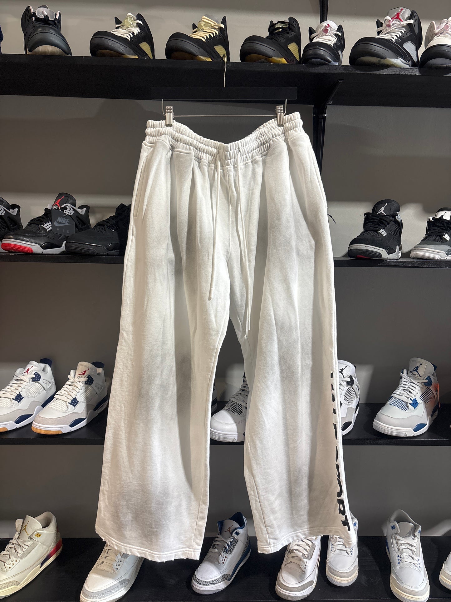 VALE SPORT WHITE SWEATPANTS
