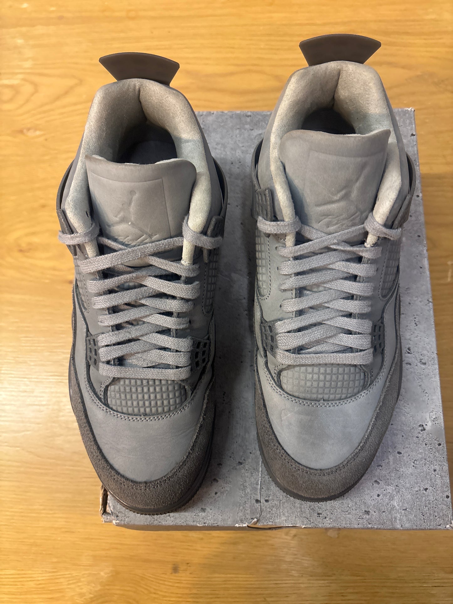 AIR JORDAN 4 RETRO SE WET CEMENT Used Sz 10