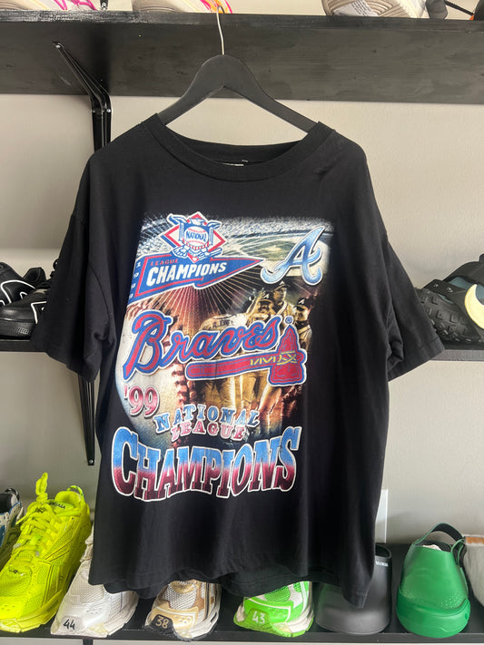 Vintage Braves tee