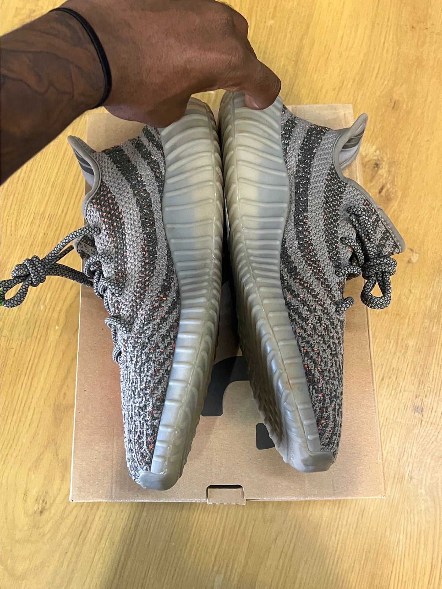 Yeezy 350 Beluga Used Sz 10.5