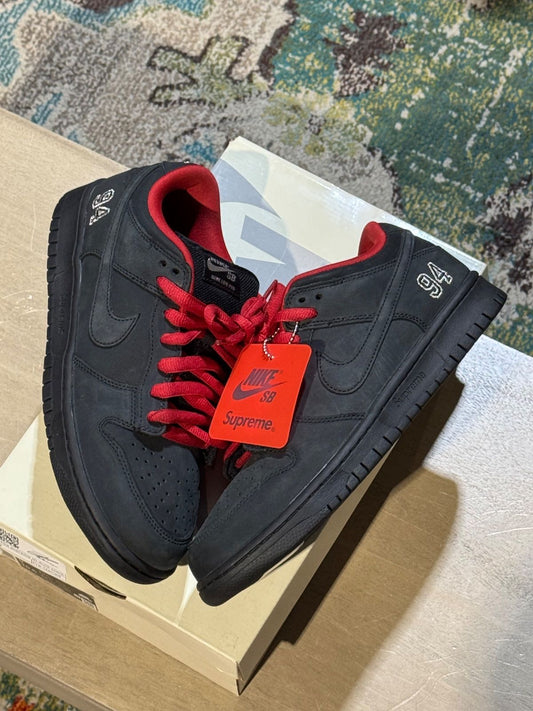 Nike SB Dunk Low Supreme 94 Black - Pre-Owned