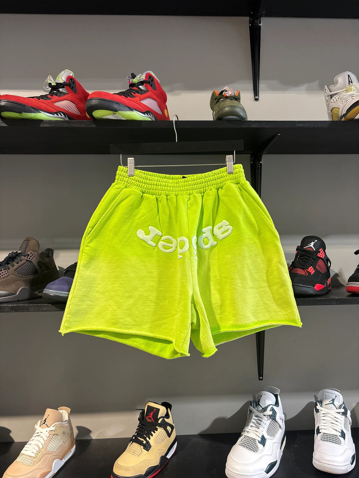 Sp5der Noen/White Sweatshorts