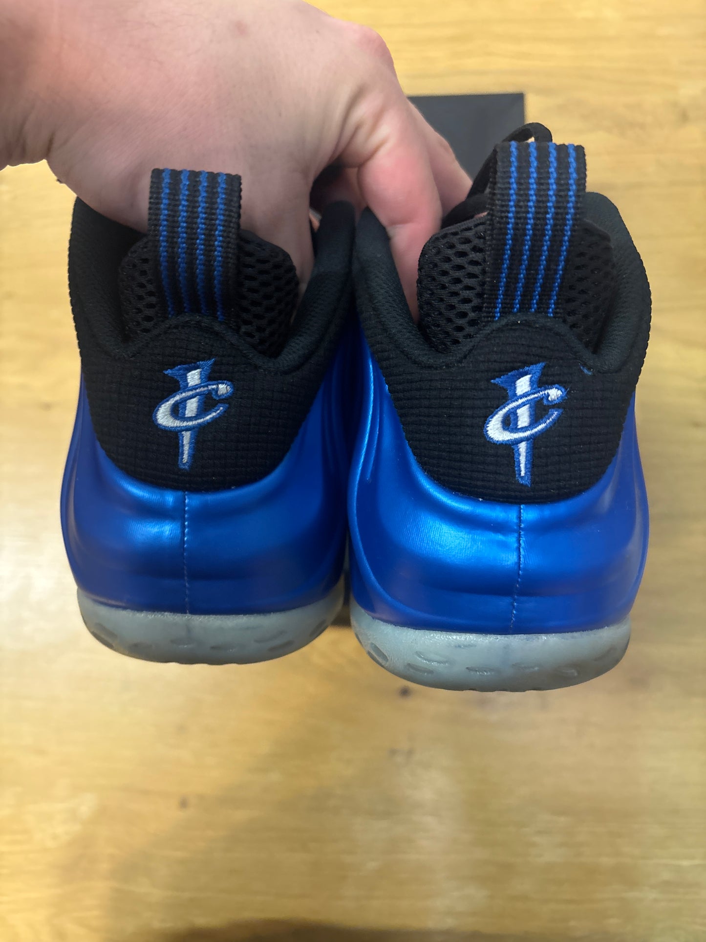 AIR FOAMPOSITE ONE ROYAL 2024 used Sz 10
